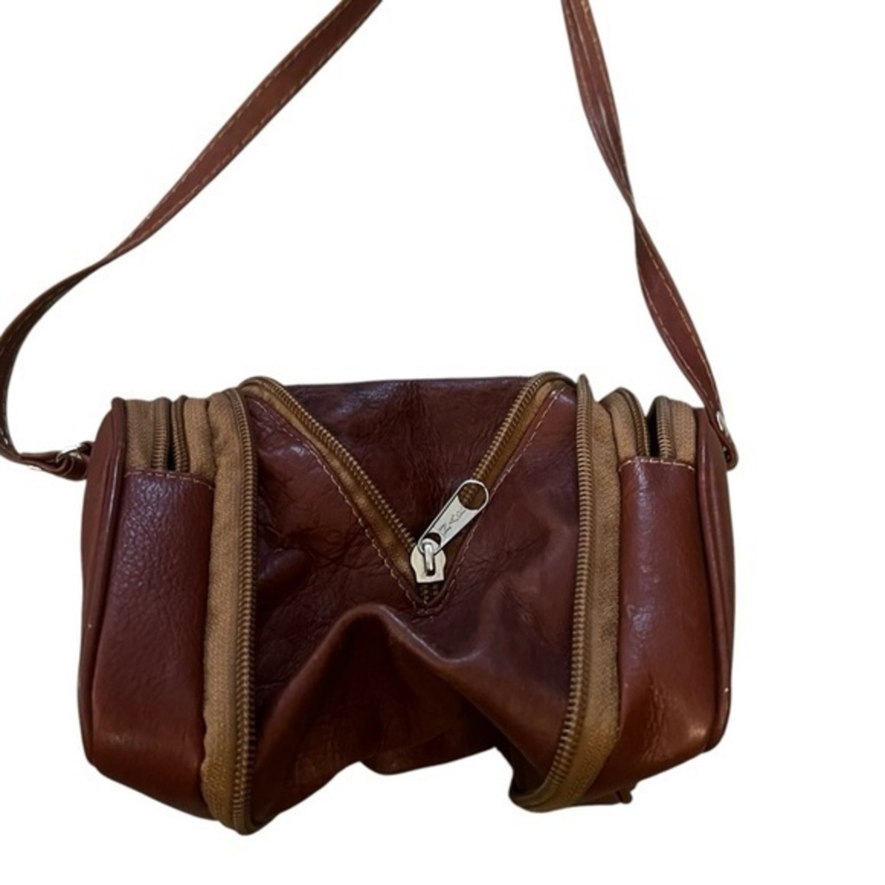 Adorable Leather Expandable Mini Duffel Crossbody Bag 🖤